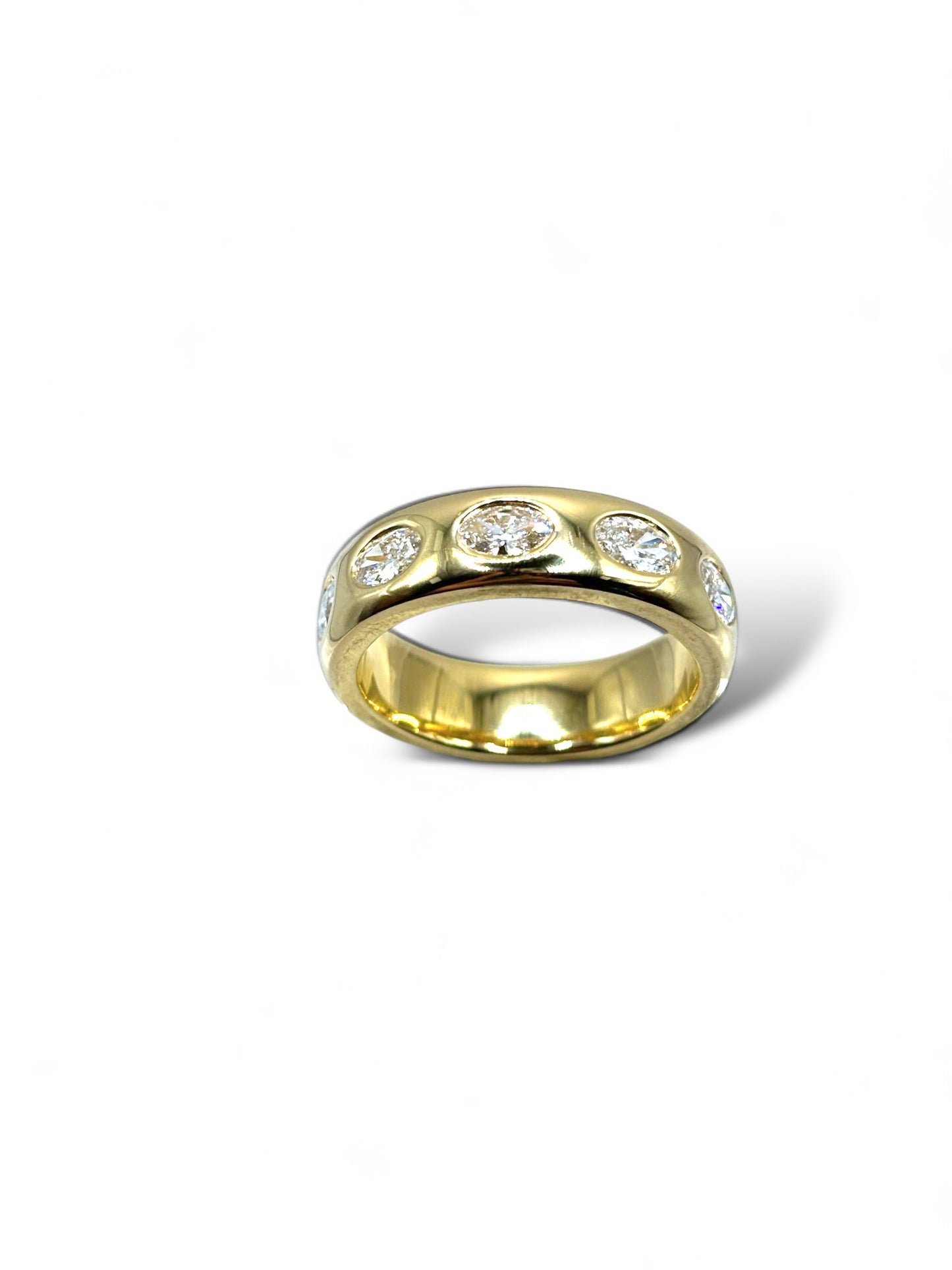 Stepping Stone Ring Diamond