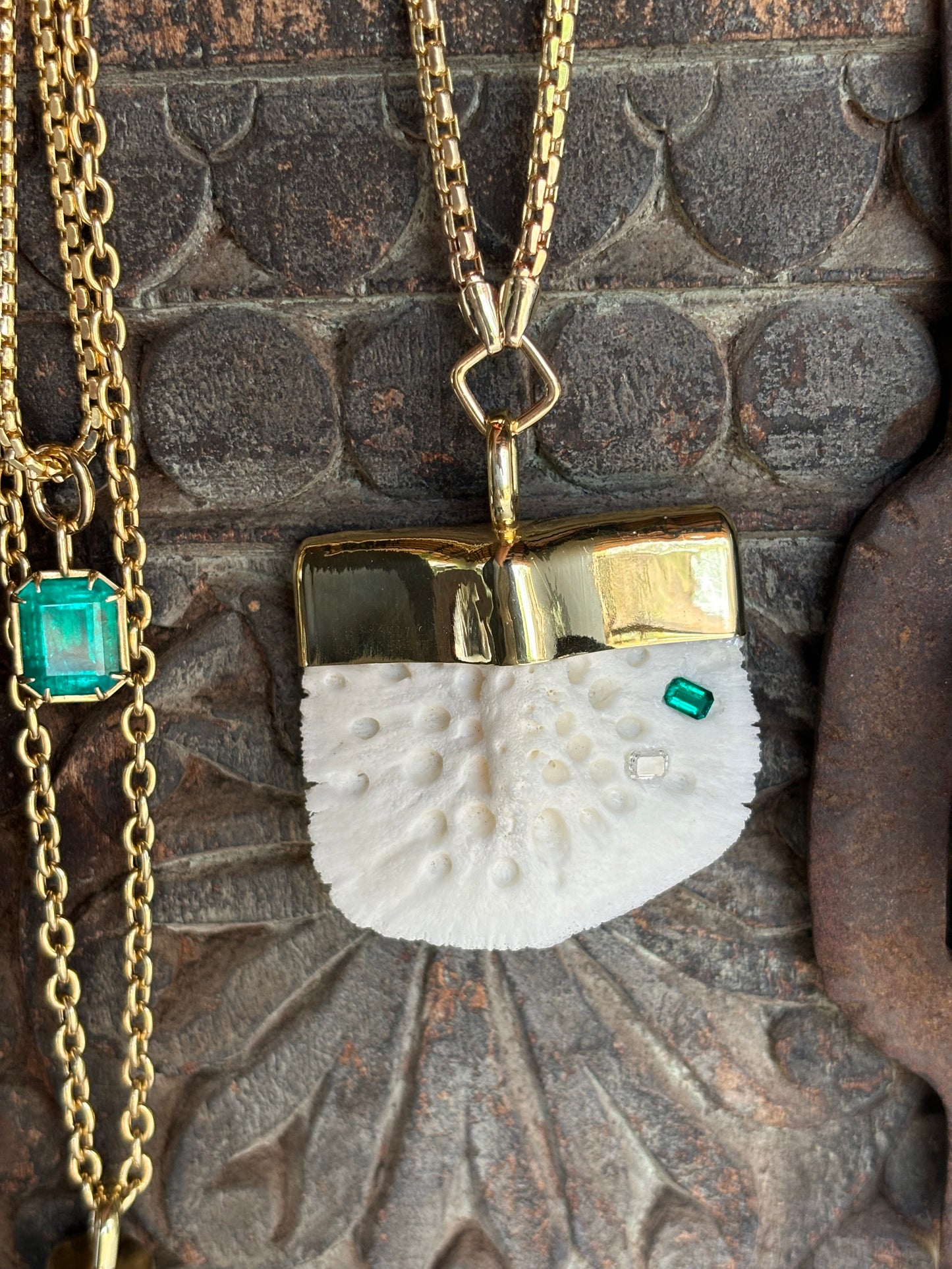 Scute Pendant Medium