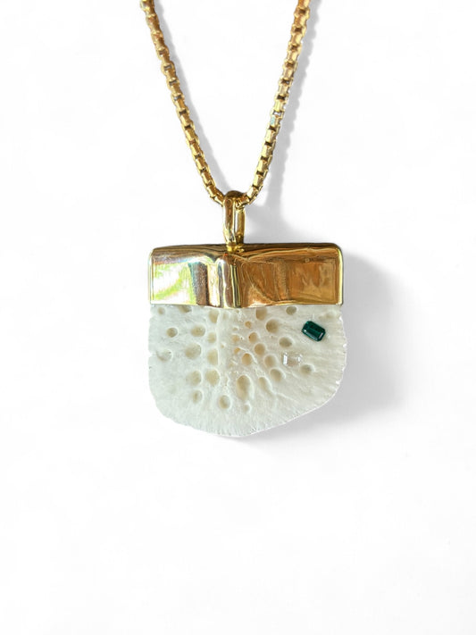 Scute Pendant Medium